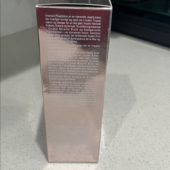 La Mer Genaissance Rose Gold Box - Picture 2 of 8